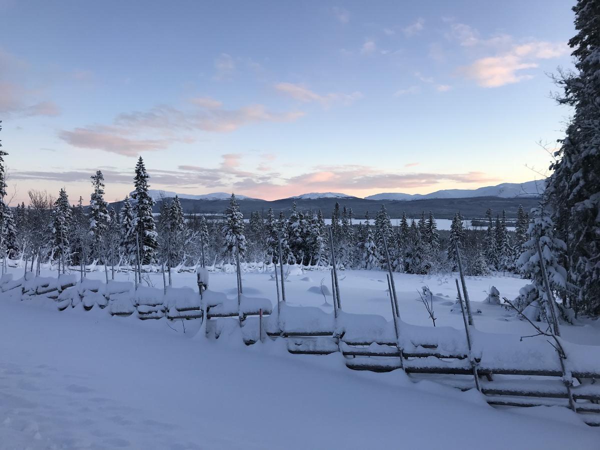 Ottsjoe Bear Lodge ภายนอก รูปภาพ